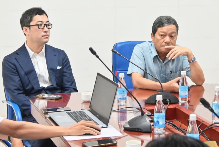 Bệnh viện Phổi Trung ương thúc đẩy hợp tác chuyên môn với chuyên gia phẫu thuật lồng ngực Nhật Bản Bệnh viện Phổi Trung ương thúc đẩy hợp tác chuyên môn với chuyên gia phẫu thuật lồng ngực Nhật Bản