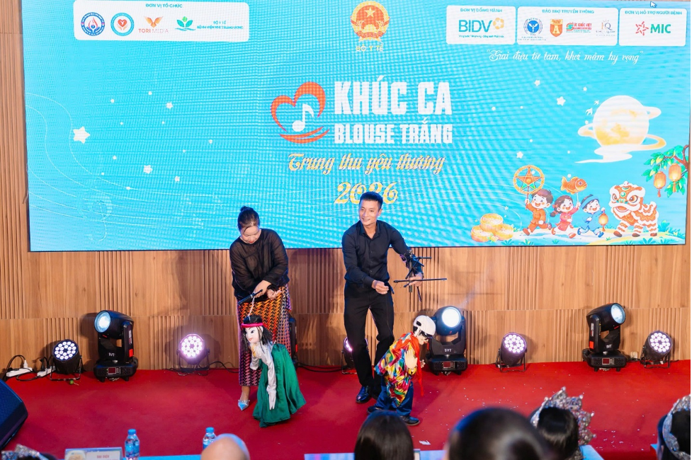 Rộn ràng và ấm áp Chương trình Nghệ thuật thiện nguyện “Khúc ca Blouse trắng – Trung thu yêu thương 2026” tại Bệnh viện Nhi Trung Ương Rộn ràng và ấm áp Chương trình Nghệ thuật thiện nguyện “Khúc ca Blouse trắng – Trung thu yêu thương 2026” tại Bệnh viện Nhi Trung Ương