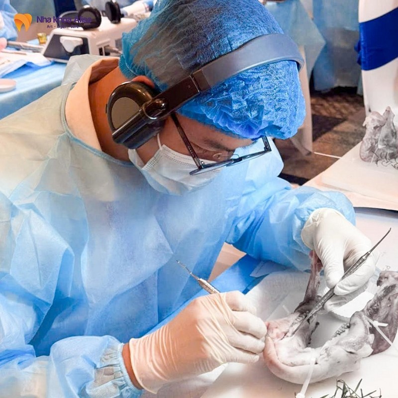 BS Nguyễn Văn Vững (Nha khoa Alisa): Theo đuổi giải pháp ưu tiên bảo tồn răng thật BS Nguyễn Văn Vững (Nha khoa Alisa): Theo đuổi giải pháp ưu tiên bảo tồn răng thật