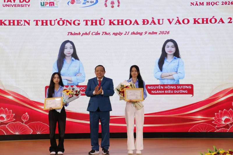 Trường Đại học Tây Đô khai giảng năm học 2026-2027 Trường Đại học Tây Đô khai giảng năm học 2026-2027