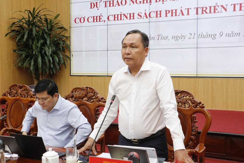 Để Cần Thơ xứng đáng là trung tâm Đồng bằng sông Cửu Long Để Cần Thơ xứng đáng là trung tâm Đồng bằng sông Cửu Long