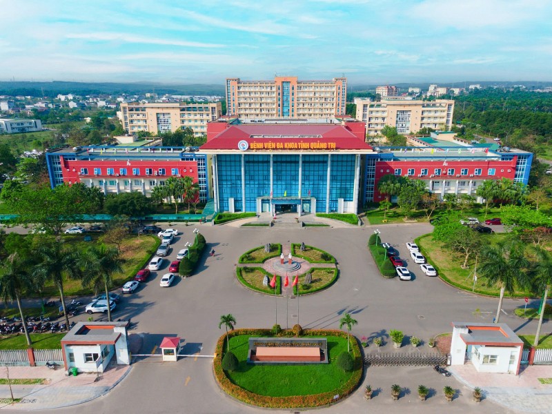 Bệnh viện Đa khoa tỉnh Quảng Trị: Chuyển đổi số hướng đến thuận tiện, minh bạch cho người bệnh Bệnh viện Đa khoa tỉnh Quảng Trị: Chuyển đổi số hướng đến thuận tiện, minh bạch cho người bệnh