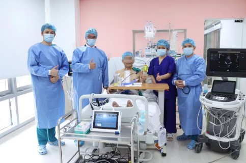 Lần đầu tiên tại Việt Nam cấy ghép thành công thiết bị hỗ trợ tim CorHeart 6