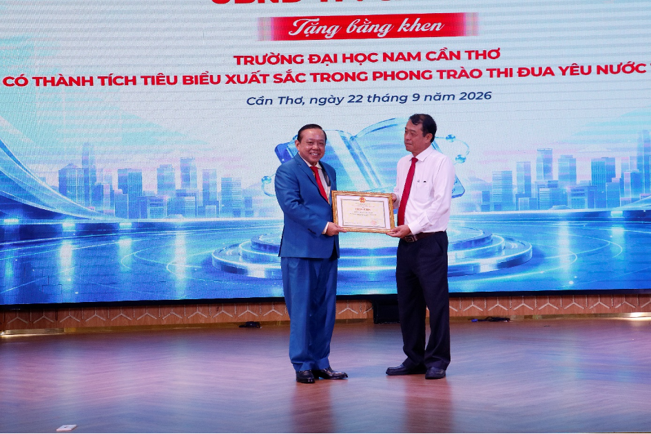 Trường đại học Nam Cần Thơ: Nỗ lực Đổi mới sáng tạo - Khai phóng - Liên ngành - Hội nhập - Phụng sự cộng đồng Trường đại học Nam Cần Thơ: Nỗ lực Đổi mới sáng tạo - Khai phóng - Liên ngành - Hội nhập - Phụng sự cộng đồng