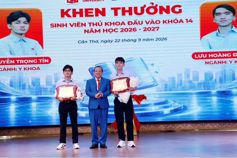 Trường đại học Nam Cần Thơ: Nỗ lực Đổi mới sáng tạo - Khai phóng - Liên ngành - Hội nhập - Phụng sự cộng đồng Trường đại học Nam Cần Thơ: Nỗ lực Đổi mới sáng tạo - Khai phóng - Liên ngành - Hội nhập - Phụng sự cộng đồng