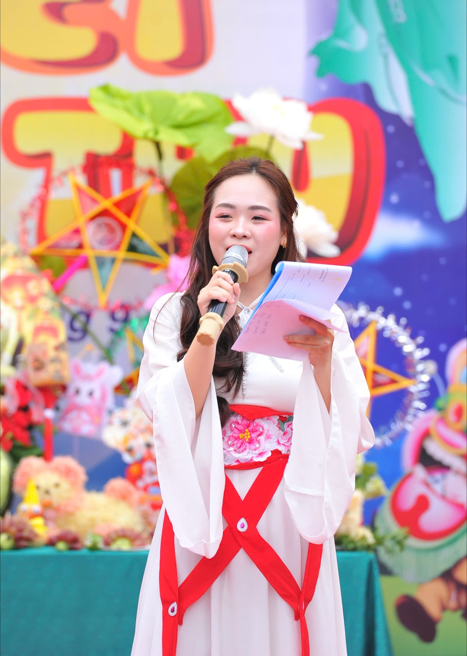 Rực rỡ và ấm áp chương trình “Vui Tết Trung thu 2026” tại Trường Tiểu học Tây Mỗ Hà Nội, tháng 9 năm 2026 Rực rỡ và ấm áp chương trình “Vui Tết Trung thu 2026” tại Trường Tiểu học Tây Mỗ, Hà Nội
