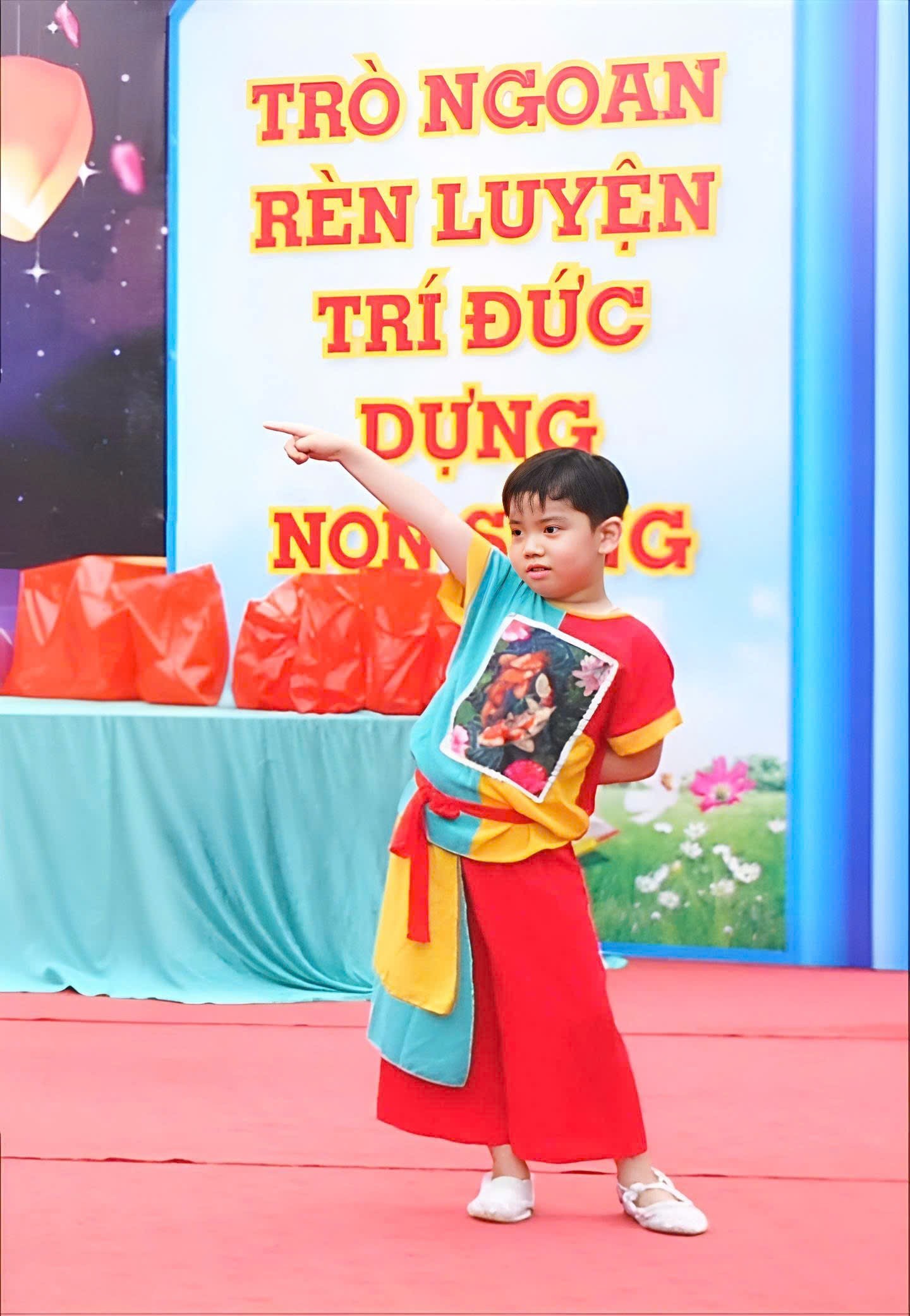 Rực rỡ và ấm áp chương trình “Vui Tết Trung thu 2026” tại Trường Tiểu học Tây Mỗ Hà Nội, tháng 9 năm 2026 Rực rỡ và ấm áp chương trình “Vui Tết Trung thu 2026” tại Trường Tiểu học Tây Mỗ, Hà Nội