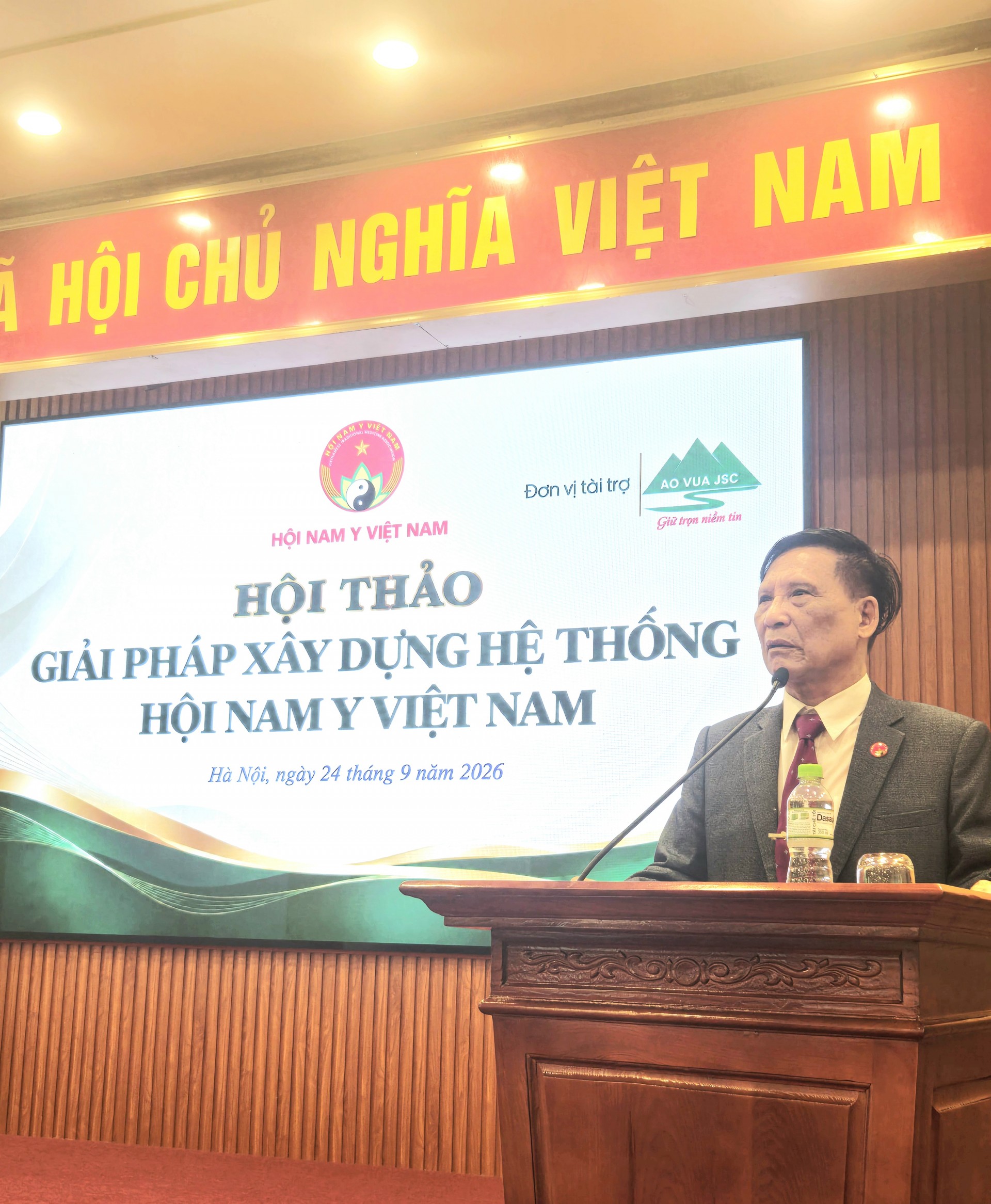 Hội thảo Giải pháp xây dựng hệ thống Hội Nam Y Việt Nam: Nâng tầm y học cổ truyền trong kỷ nguyên vươn mình của dân tộc Hội thảo Giải pháp xây dựng hệ thống Hội Nam Y Việt Nam: Nâng tầm y học cổ truyền trong kỷ nguyên vươn mình của dân tộc