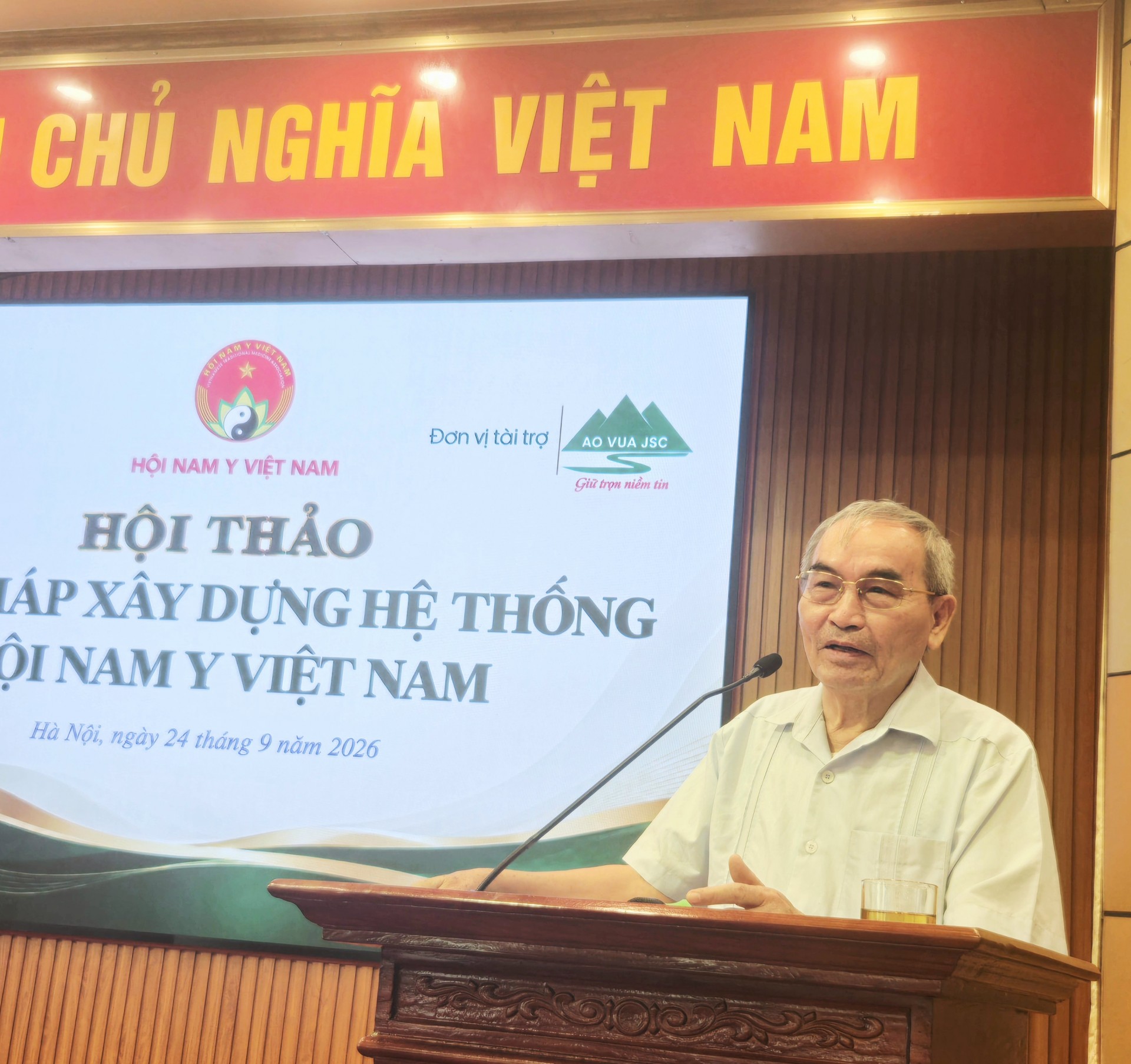 Hội thảo Giải pháp xây dựng hệ thống Hội Nam Y Việt Nam: Nâng tầm y học cổ truyền trong kỷ nguyên vươn mình của dân tộc Hội thảo Giải pháp xây dựng hệ thống Hội Nam Y Việt Nam: Nâng tầm y học cổ truyền trong kỷ nguyên vươn mình của dân tộc