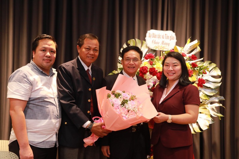 Đại hội đại biểu Hội Hỗ trợ phát triển kinh tế miền núi Việt Nam lần thứ III Đại hội đại biểu Hội Hỗ trợ phát triển kinh tế miền núi Việt Nam lần thứ III