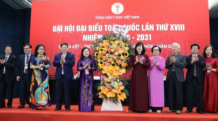 Tiếp nối khát vọng xây dựng nền y học Việt Nam ngày càng hiện đại, khoa học và nhân văn