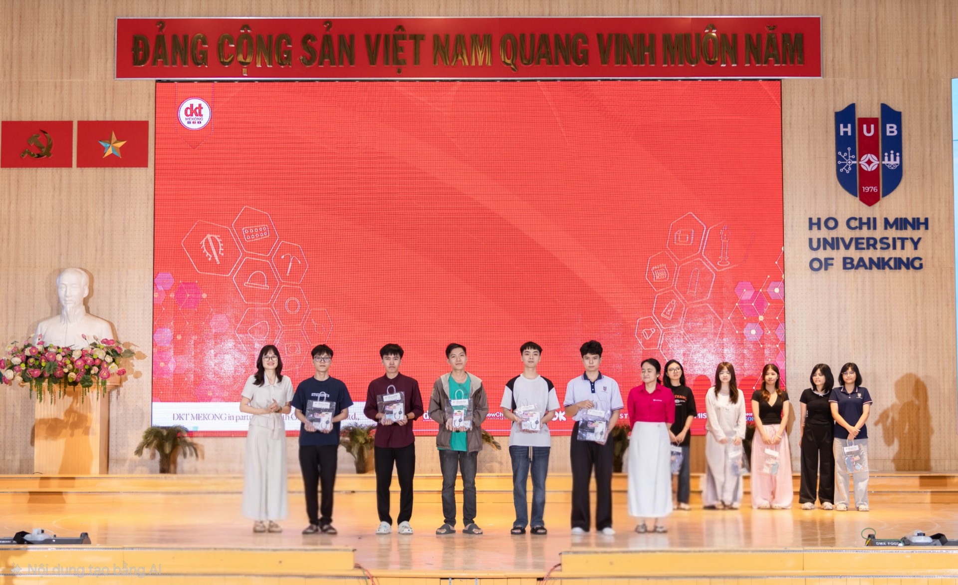 Trường Đại học Ngân hàng TP.HCM với chương trình truyền thông giáo dục Sức khỏe Tình dục và Sức khỏe Sinh sản “Chuyện khó nói to”