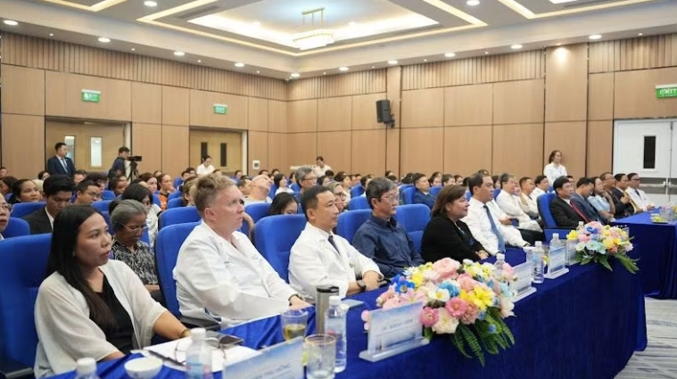 Lan tỏa giá trị nhân văn từ hợp tác y khoa quốc tế tại Huế Lan tỏa giá trị nhân văn từ hợp tác y khoa quốc tế tại Huế