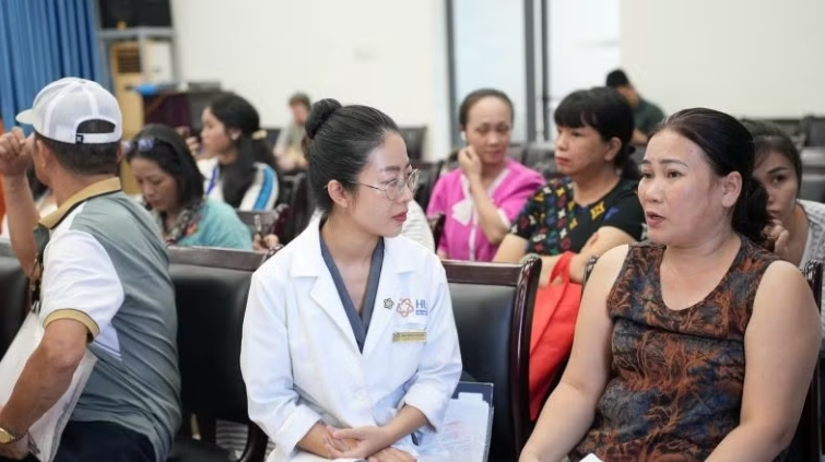 Lan tỏa giá trị nhân văn từ hợp tác y khoa quốc tế tại Huế Lan tỏa giá trị nhân văn từ hợp tác y khoa quốc tế tại Huế
