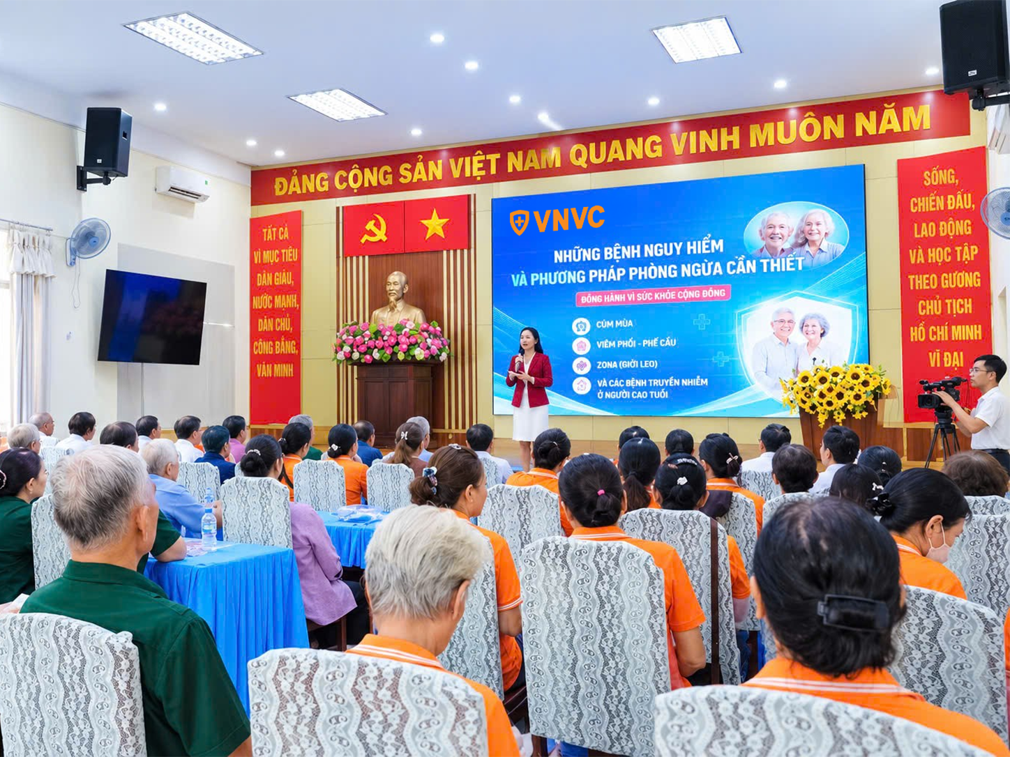 Hệ sinh thái Y tế Tâm Anh - VNVC cùng Hội Người cao tuổi Việt Nam xây dựng mô hình chăm sóc vì tuổi già khỏe mạnh, tự chủ