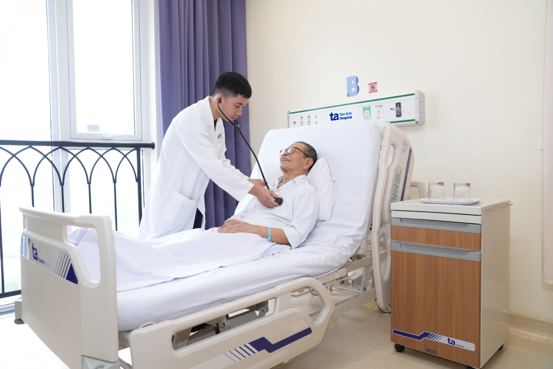 Hệ sinh thái Y tế Tâm Anh - VNVC cùng Hội Người cao tuổi Việt Nam xây dựng mô hình chăm sóc vì tuổi già khỏe mạnh, tự chủ