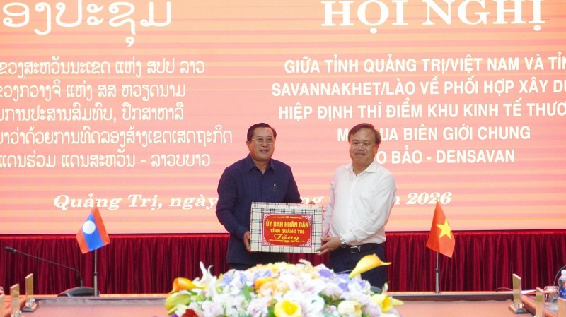 Quảng Trị - Savannakhet thúc đẩy xây dựng Khu kinh tế thương mại qua biên giới Lao Bảo - Densavan Quảng Trị - Savannakhet thúc đẩy xây dựng Khu kinh tế thương mại qua biên giới Lao Bảo - Densavan
