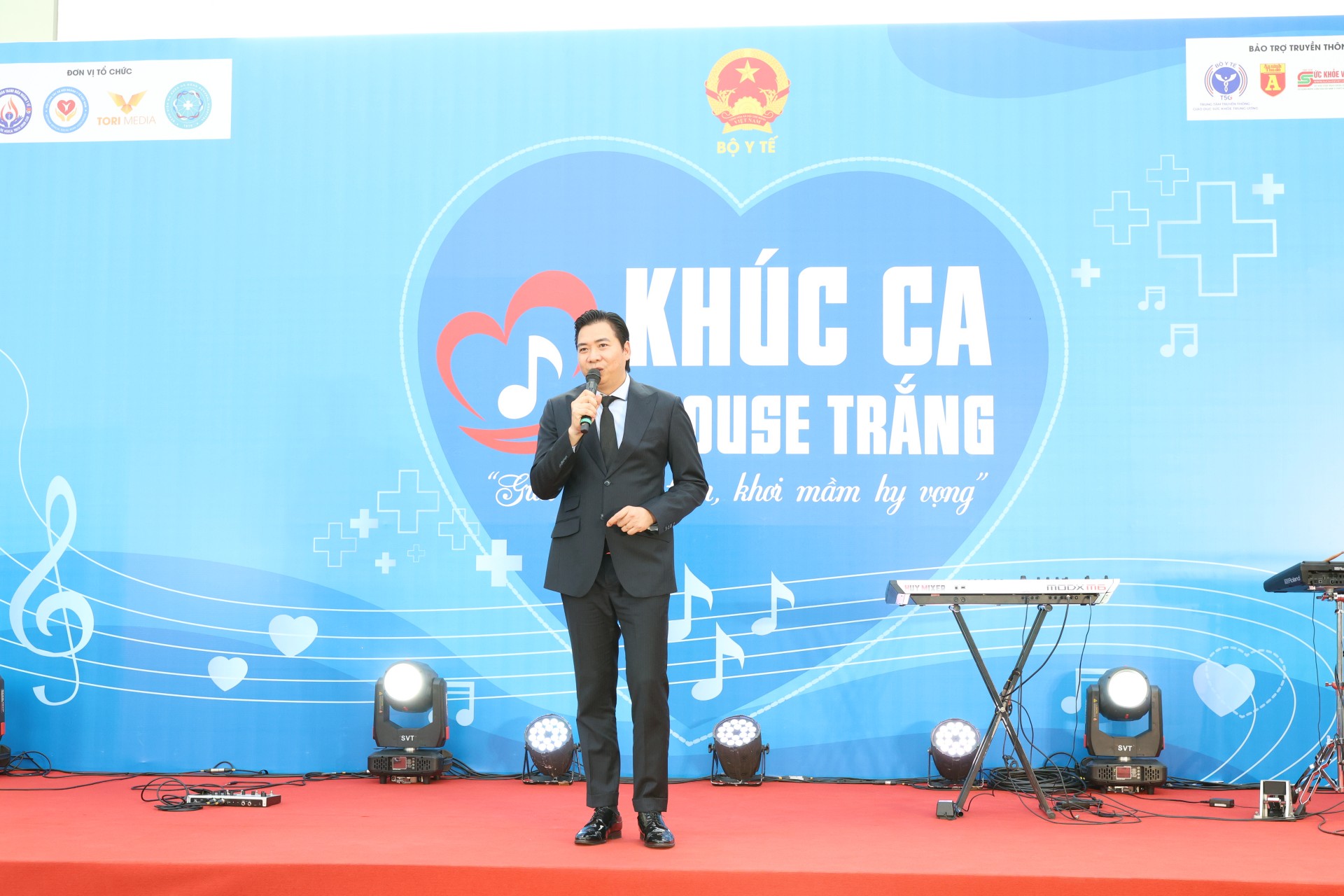 “Khúc ca Blouse trắng” – Một chiều đặc biệt tại Bệnh viện Đa khoa Hà Đông “Khúc ca Blouse trắng” – Một chiều đặc biệt tại Bệnh viện Đa khoa Hà Đông