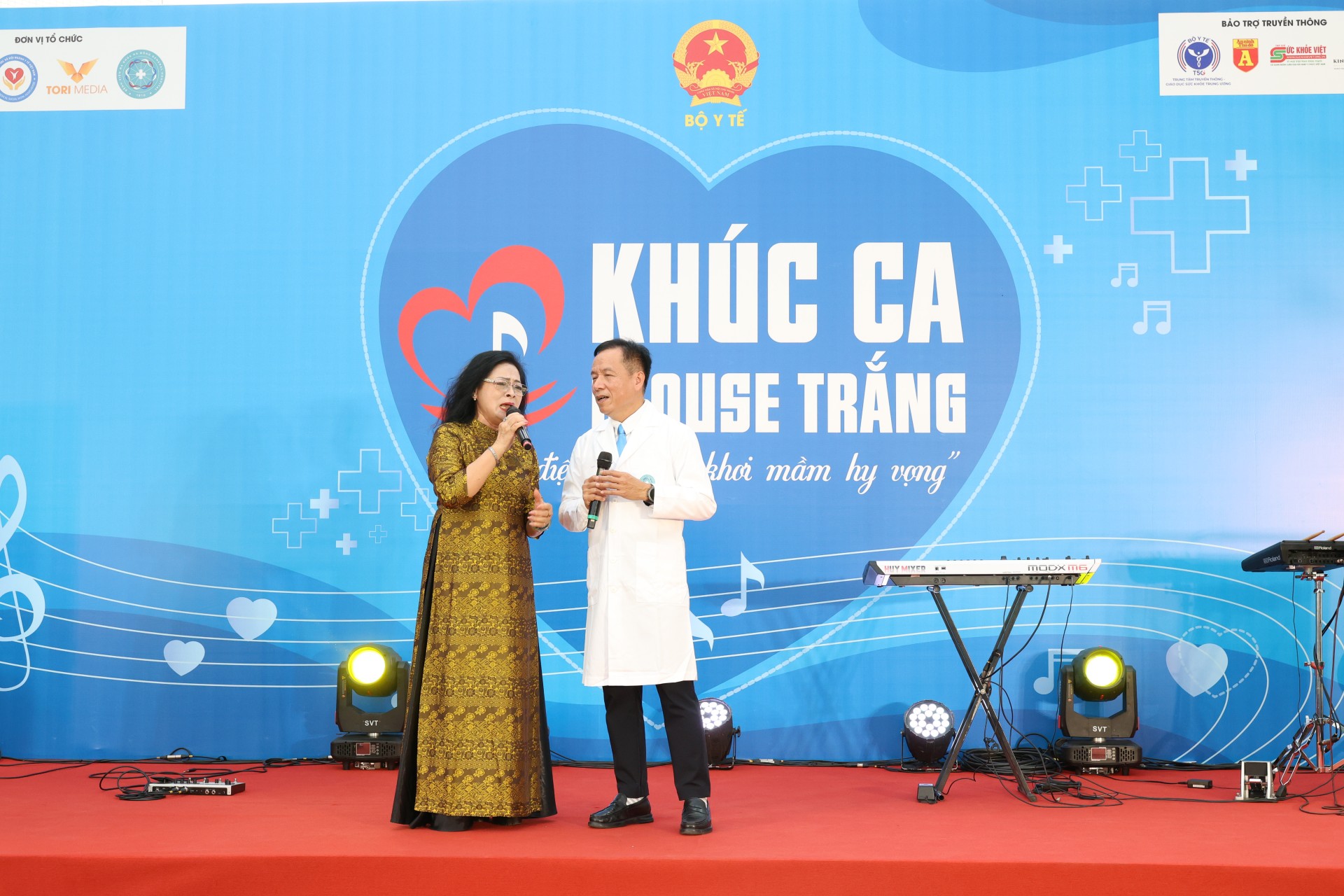 “Khúc ca Blouse trắng” – Một chiều đặc biệt tại Bệnh viện Đa khoa Hà Đông “Khúc ca Blouse trắng” – Một chiều đặc biệt tại Bệnh viện Đa khoa Hà Đông
