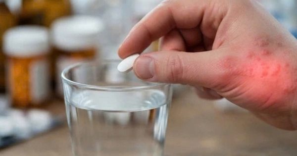 Tự dùng thuốc khi giao mùa, coi chừng dị ứng nặng