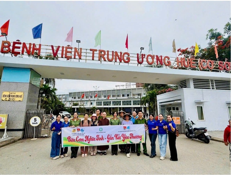 Bám dân, bám địa bàn – giữ bình yên cuộc sống Bám dân, bám địa bàn – giữ bình yên cuộc sống