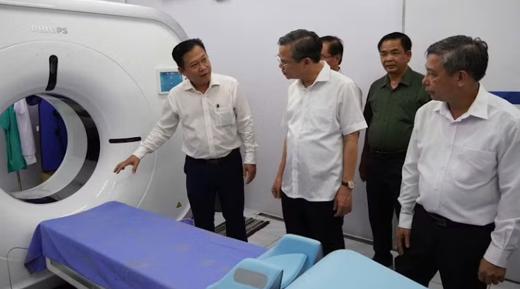 Tăng tốc hoàn thành bệnh viện 500 giường và tháo gỡ điểm nghẽn điều trị Tăng tốc hoàn thành bệnh viện 500 giường và tháo gỡ điểm nghẽn điều trị