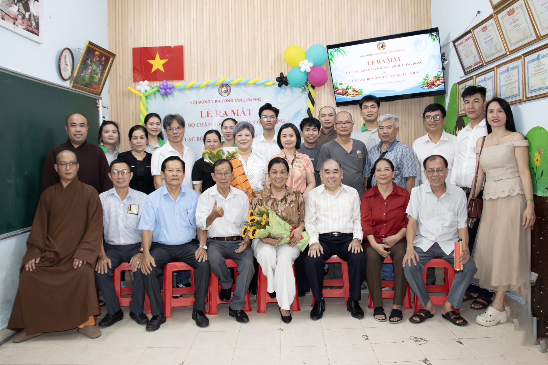 Hội Đông y phường Tân Sơn Nhì ra mắt hai câu lạc bộ chăm sóc sức khỏe và công tác xã hội