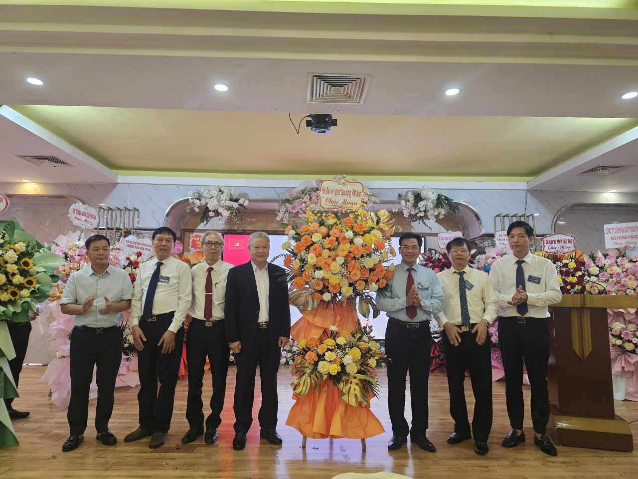 Đại hội đại biểu Hội Bảo vệ quyền lợi người tiêu dùng tỉnh Phú Thọ lần thứ I Đại hội đại biểu Hội Bảo vệ quyền lợi người tiêu dùng tỉnh Phú Thọ lần thứ I
