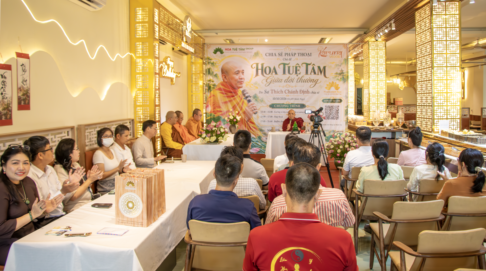 Lan tỏa tinh thần từ bi và chăm sóc sức khỏe cộng đồng qua chương trình pháp thoại “Hoa Tuệ Tâm giữa đời thường” Lan tỏa tinh thần từ bi và chăm sóc sức khỏe cộng đồng qua chương trình pháp thoại “Hoa Tuệ Tâm giữa đời thường”