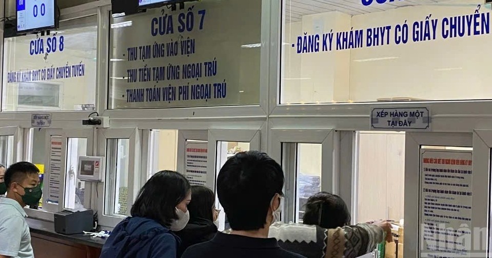 Bộ Y tế đề xuất tăng thời hạn phiếu chuyển khám, chữa bệnh bảo hiểm y tế lên 20 ngày