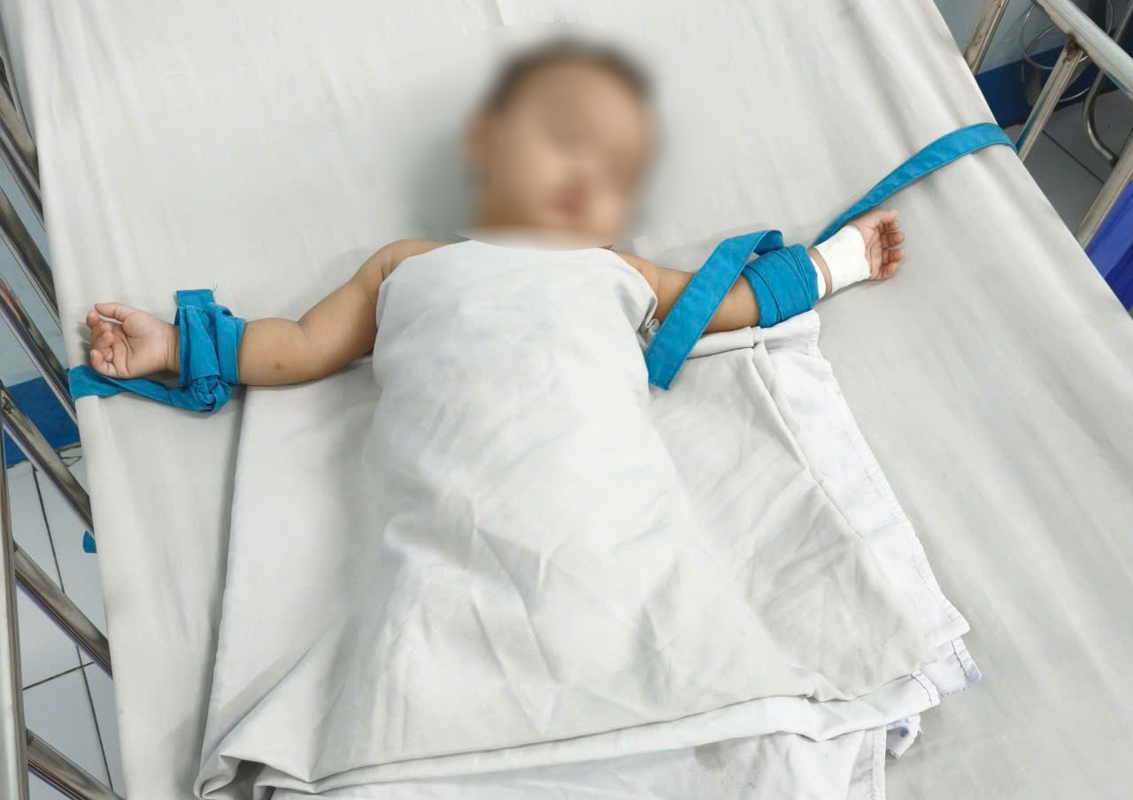 VNVC tiêm hơn 100.000 liều vắc xin tay chân miệng bảo vệ trẻ giữa cao điểm ca nặng tăng cao VNVC tiêm hơn 100.000 liều vắc xin tay chân miệng bảo vệ trẻ giữa cao điểm ca nặng tăng cao