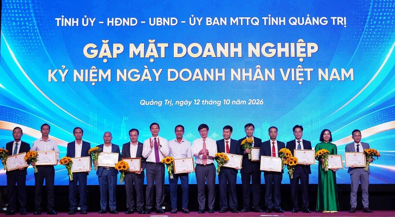 Quảng Trị: Lãnh đạo tỉnh gặp mặt doanh nghiệp, nhà đầu tư năm 2026 Quảng Trị: Lãnh đạo tỉnh gặp mặt doanh nghiệp, nhà đầu tư năm 2026