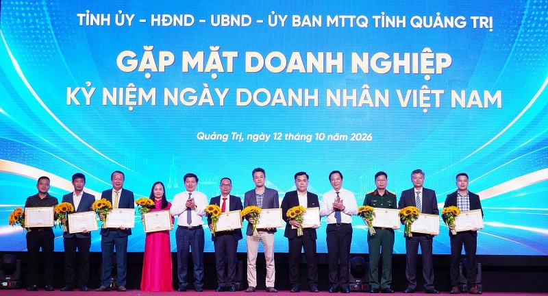 Quảng Trị: Lãnh đạo tỉnh gặp mặt doanh nghiệp, nhà đầu tư năm 2026 Quảng Trị: Lãnh đạo tỉnh gặp mặt doanh nghiệp, nhà đầu tư năm 2026