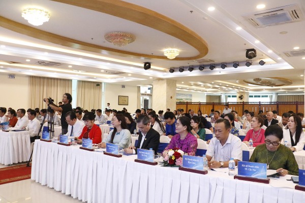Góp phần hoàn thiện chính sách cho sự phát triển của Kinh tế tư nhân Việt Nam