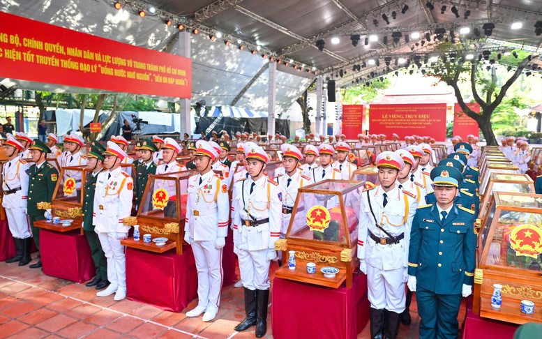 Toàn văn lời điếu tại lễ viếng, truy điệu và an táng 731 hài cốt liệt sĩ tại Công viên Lê Thị Riêng