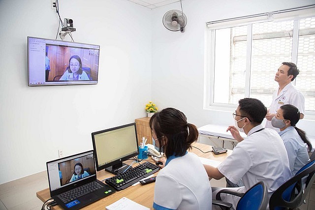 Thí điểm hướng dẫn khám chữa bệnh từ xa tại 11 tỉnh, thành và 5 bệnh viện