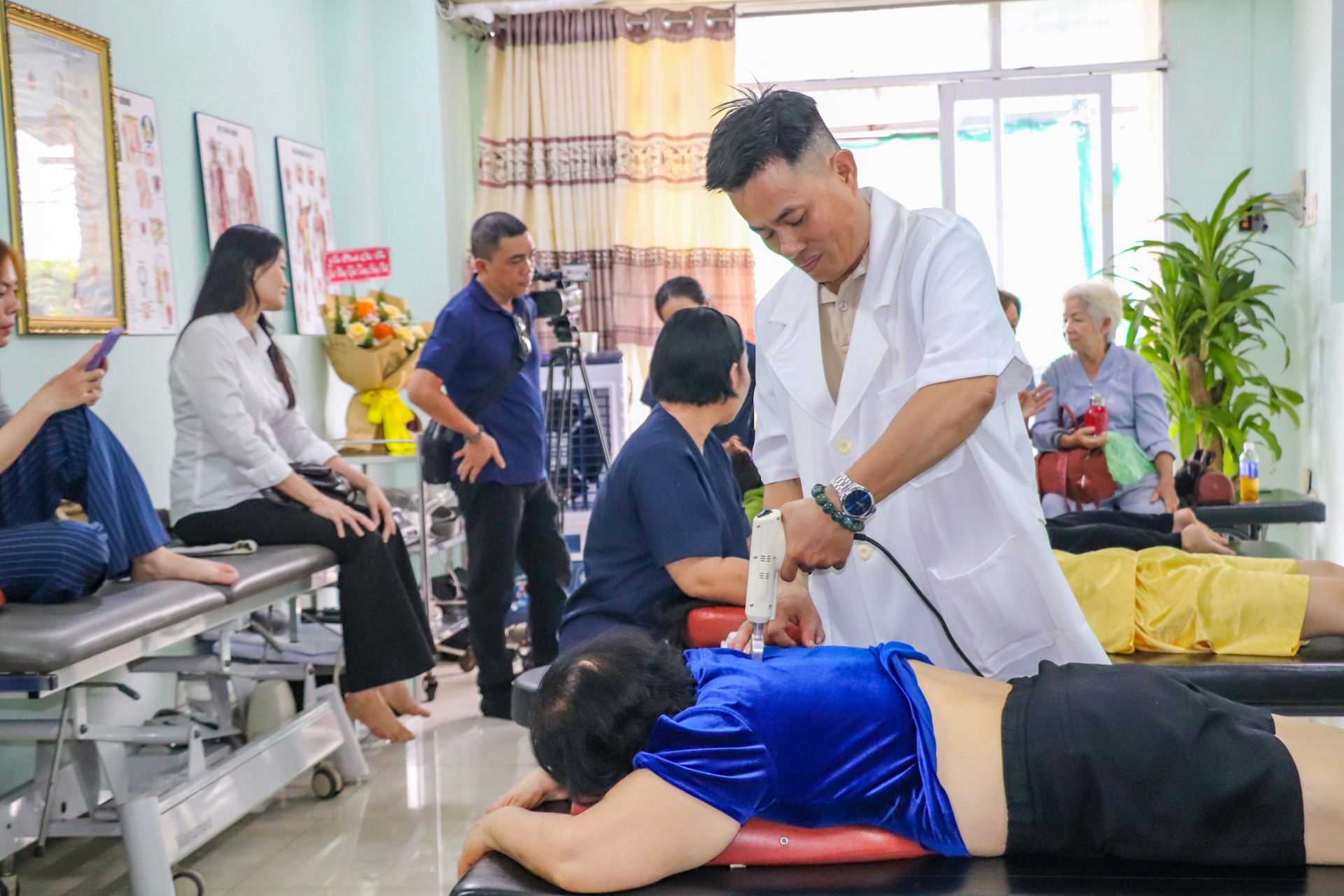 TP.HCM: Khai trương Phòng khám Y học cổ truyền Dr Khỏe, hướng đến chăm sóc sức khỏe cộng đồng