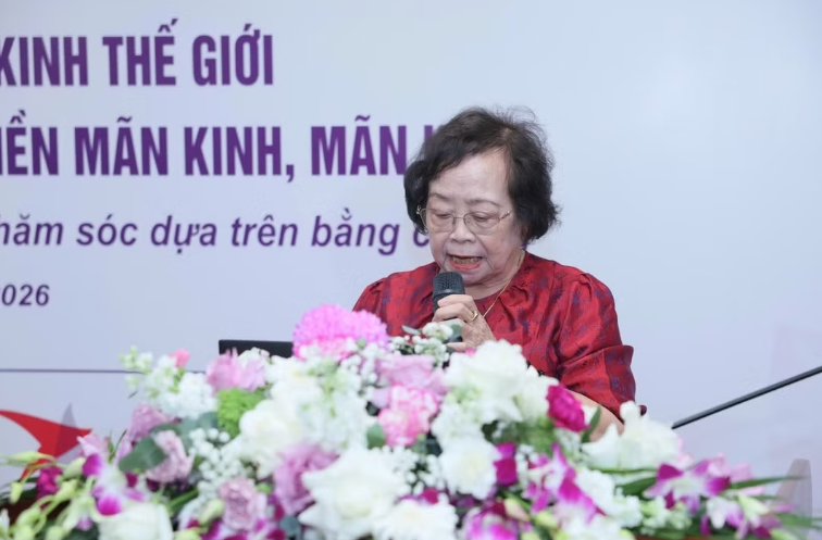 Đau mạn tính và loãng xương đe dọa sức khỏe phụ nữ tuổi trung niên