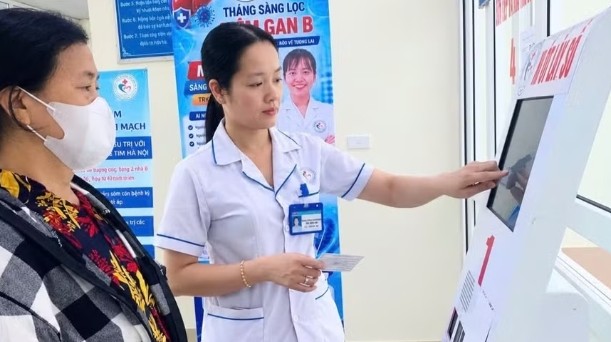 Các bệnh viện tuyến dưới của Hà Nội nâng cao chuyên môn, lấy người bệnh làm trung tâm