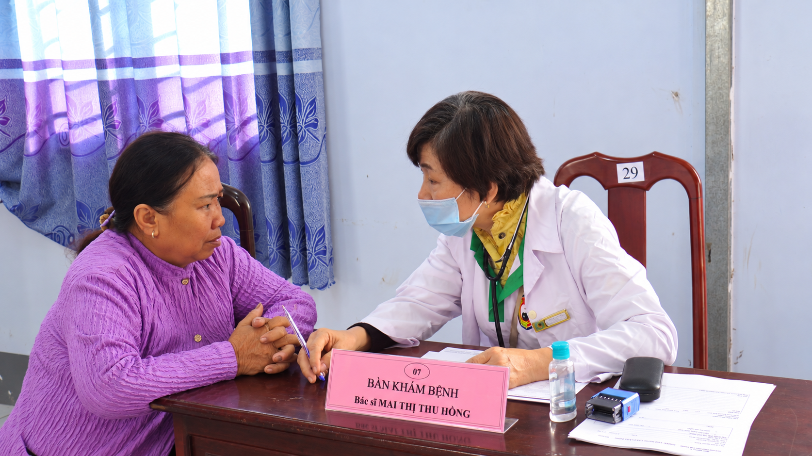 Hội Đông y TP.HCM khám chữa bệnh, cấp phát thuốc miễn phí và tặng quà tại xã Thạnh Quới Hội Đông y TP.HCM khám chữa bệnh, cấp phát thuốc miễn phí và tặng quà tại xã Thạnh Quới
