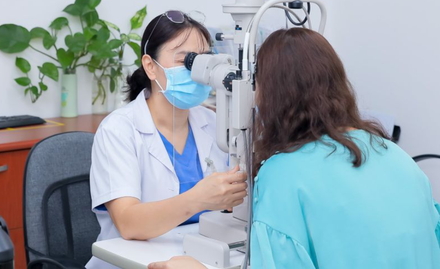 Chăm Sóc Mắt Trong Quản Lý Bệnh Không Lây Nhiễm Ở Người Cao Tuổi Chăm Sóc Mắt Trong Quản Lý Bệnh Không Lây Nhiễm Ở Người Cao Tuổi