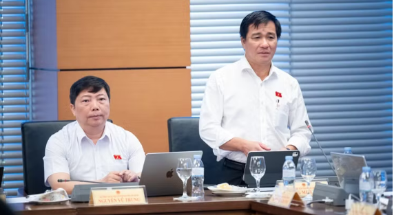 Không để khoảng trống pháp lý trong quản lý, giám sát dịch vụ chăm sóc trẻ em Không để khoảng trống pháp lý trong quản lý, giám sát dịch vụ chăm sóc trẻ em