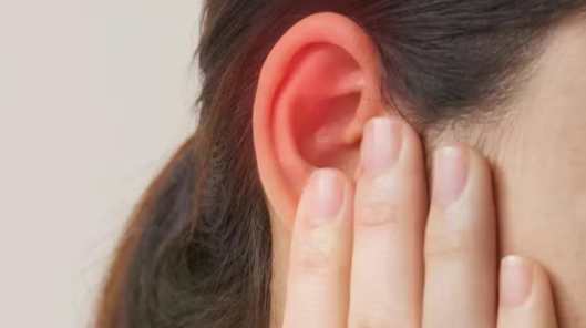 Những dấu hiệu bất thường ở tai đang cảnh báo sức khỏe của bạn Những dấu hiệu bất thường ở tai đang cảnh báo sức khỏe của bạn