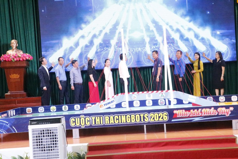 Sôi nổi Cuộc thi Racingbots 2026 – “Hào Khí Miền Tây” Sôi nổi Cuộc thi Racingbots 2026 – “Hào Khí Miền Tây”