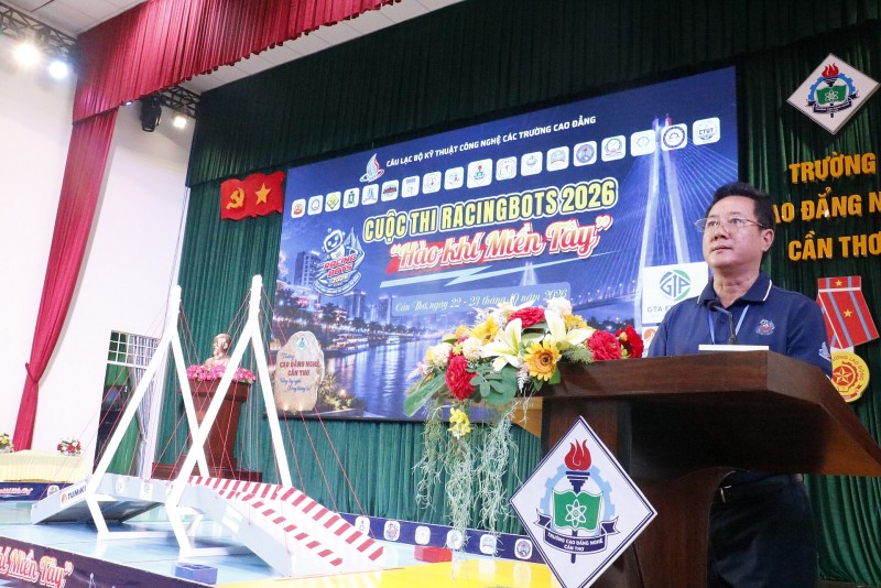 Sôi nổi Cuộc thi Racingbots 2026 – “Hào Khí Miền Tây” Sôi nổi Cuộc thi Racingbots 2026 – “Hào Khí Miền Tây”
