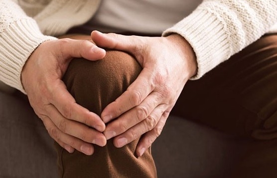 Huyết áp cao có thể khiến thoái hóa khớp tiến triển nhanh hơn