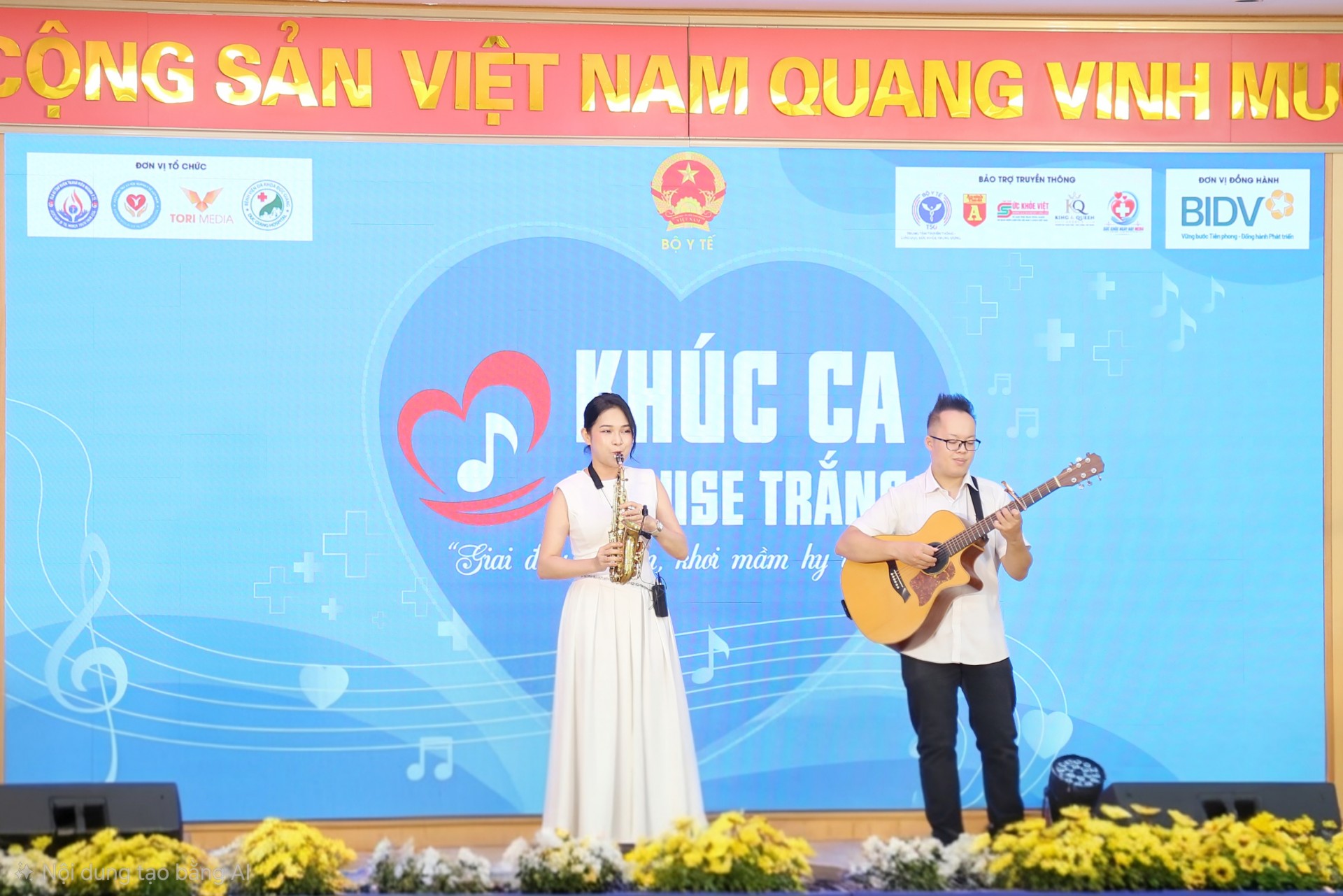 Hà Nội: Ấm áp chương trình nghệ thuật thiện nguyện Hà Nội: Ấm áp chương trình nghệ thuật thiện nguyện