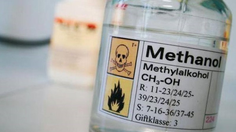 Cảnh báo tình trạng ngộ độc methanol