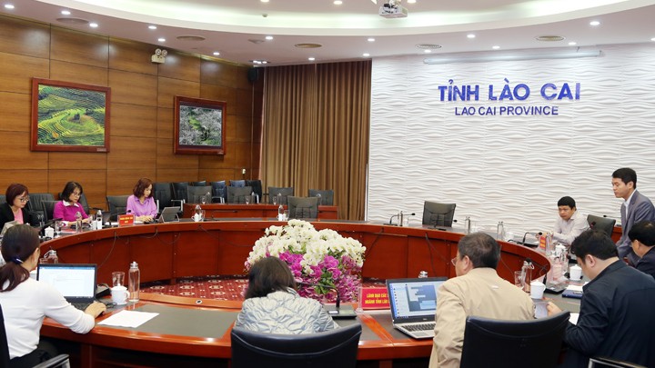 Phó Chủ tịch UBND tỉnh Nguyễn Trọng Hài làm việc với Đoàn công tác ADB