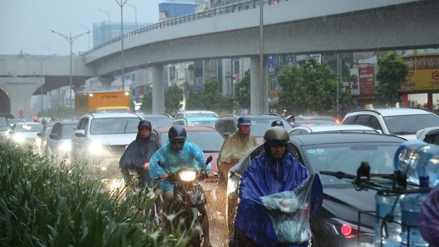 Dự báo thời tiết ngày 02-5-2024: Hà Nội mưa rào, gió đông bắc cấp 3